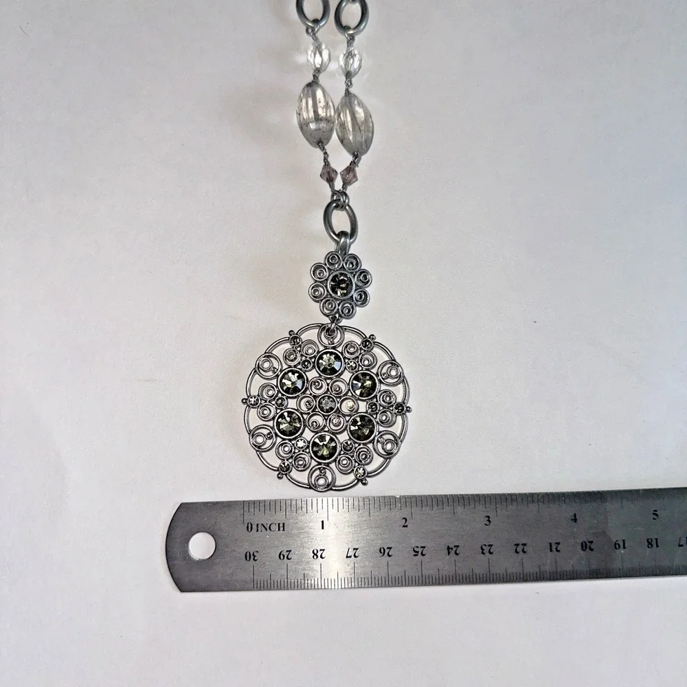 Lia Sophia Pendant Necklace Womens OS Silver Crystal Filigree Excellent Beaded